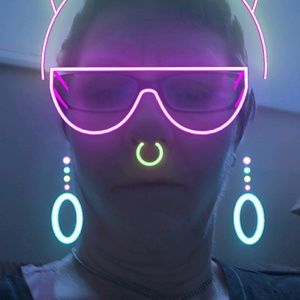 Meet your Posher, Annette